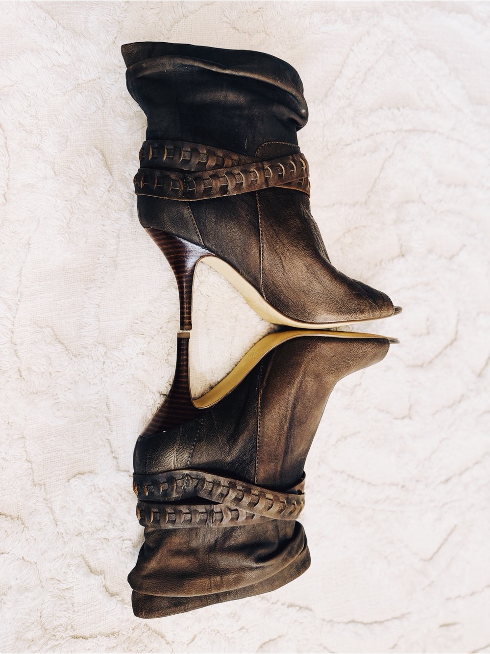 GUESS Brown Leather Peep Toe Slouch Ankle Boots Heels Size 7.5